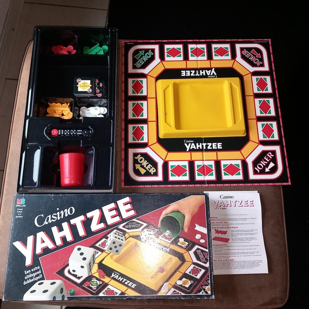 Casino Yahtzee bordspel, Vijf spelers of meer, Ophalen of Verzenden, Gebruikt, MB