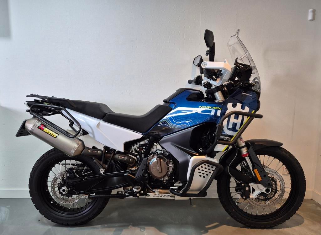 Husqvarna 901 Norden Expedition – 10.917 km – Vol opties, Motoren, Motoren | Husqvarna, 2 cilinders, Handvatverwarming, Motorrijbewijs A