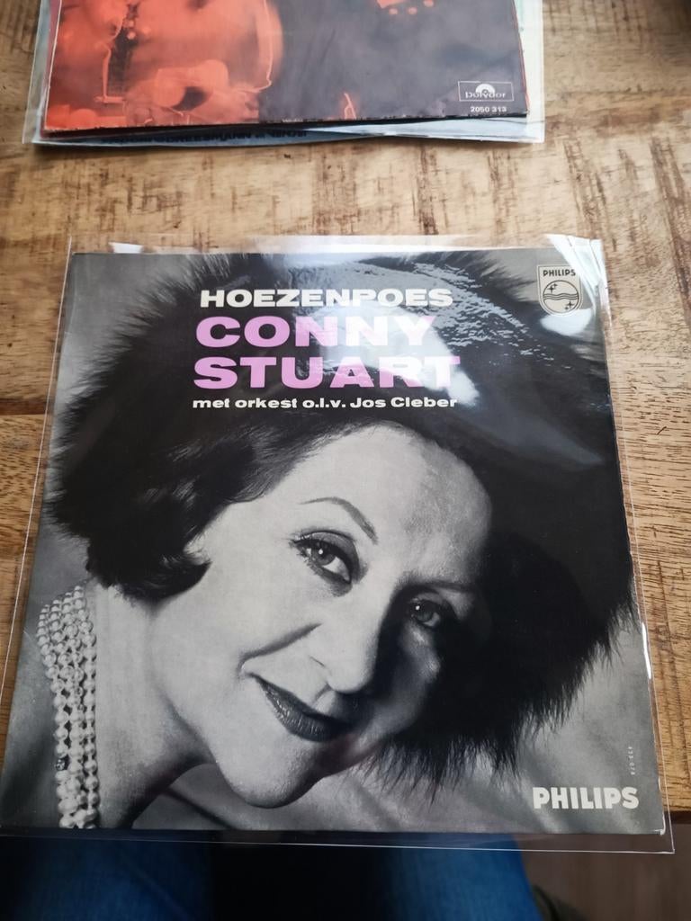 Conny Stuart - hoezenpoes, Ophalen of Verzenden, Zo goed als nieuw, Overige formaten, Levenslied of Smartlap