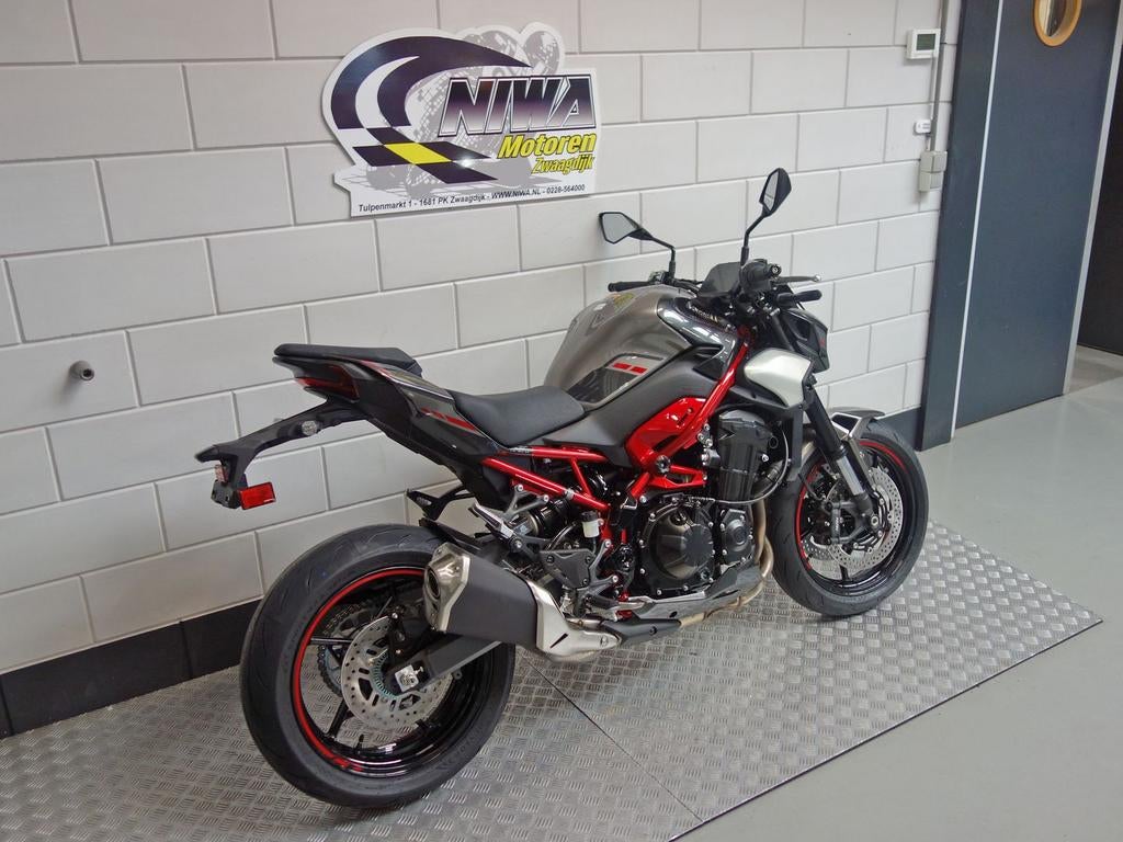 KAWASAKI Z900 35kw (bj 2025) Nieuw - foto 3