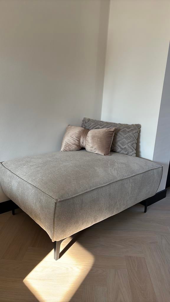 Beige hocker, Ophalen, Eenpersoons, Nieuw, 75 tot 100 cm