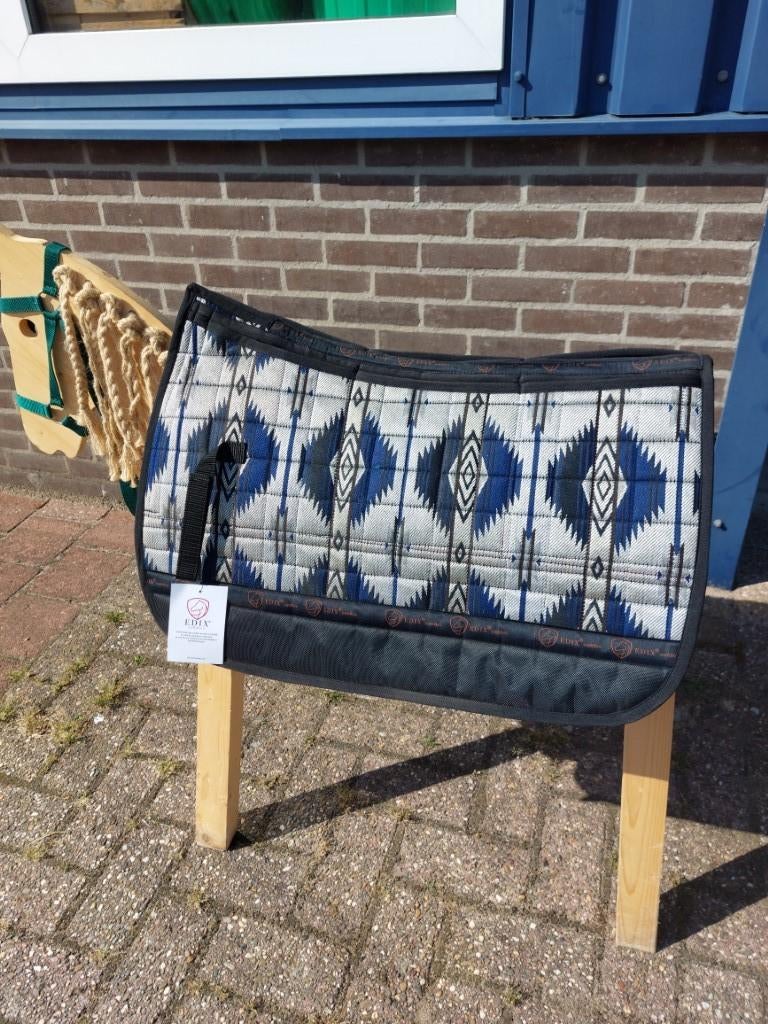 Tweedekans westernpad squareskirt vilt zwart/blauw S EDIX, Ophalen of Verzenden, Nieuw, Dekje