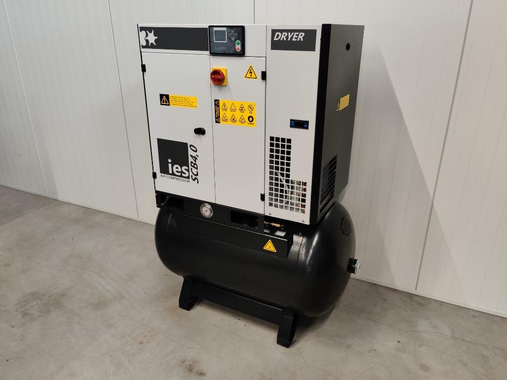 schroefcompressor | Ies air compressor | 4kW | compressor, Zakelijke goederen, Machines en Bouw | Pompen en Compressoren, Ophalen