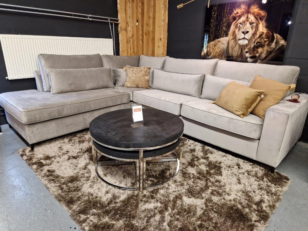 Voorraad Actie | Lounge | Velvet hoekbank | Showroom Utrecht, Huis en Inrichting, Ophalen, Info@trendvortex.com, Hoekbank, Eric Kuster, modern, velvet