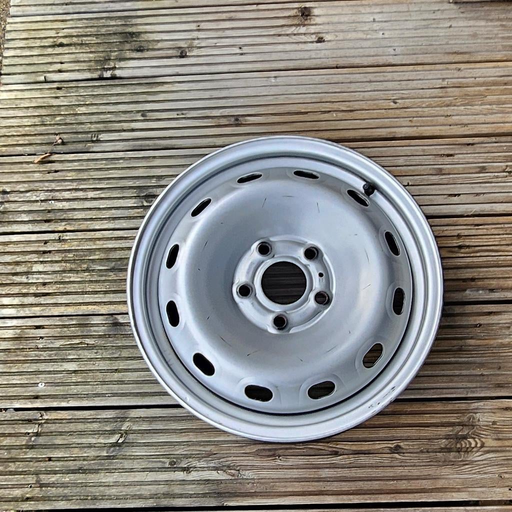 Renault Trafic 2013 Velgen - Set, Auto-onderdelen, Banden en Velgen, Ophalen of Verzenden, Gebruikt, Bestelwagen, Velg(en)