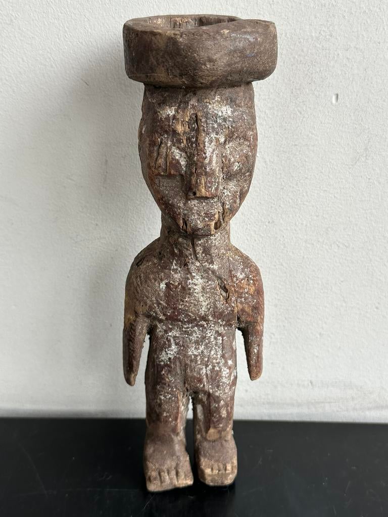 Oud Tribaal Afrikaans medium beeldje, Antiek en Kunst, Ophalen of Verzenden