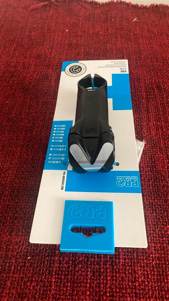 PRO STUURPEN VIBE DI2 RACe 1-1/4 inch 11-12 cm, Fietsen en Brommers, Fietsonderdelen, De ruyterstraat 86, Stuur, Zo goed als nieuw