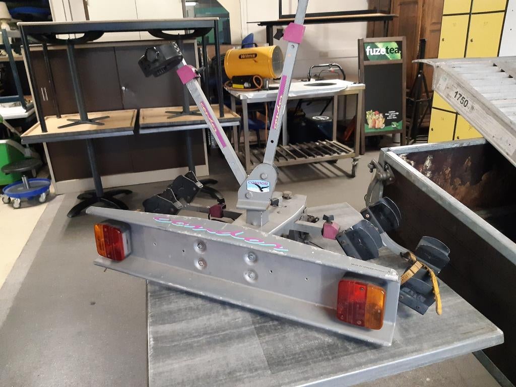 Fietsendrager Spinder, Auto diversen, Fietsendragers, Info@tommysmit.nl, Gebruikt, 2 fietsen, T.Smit Outlet Store