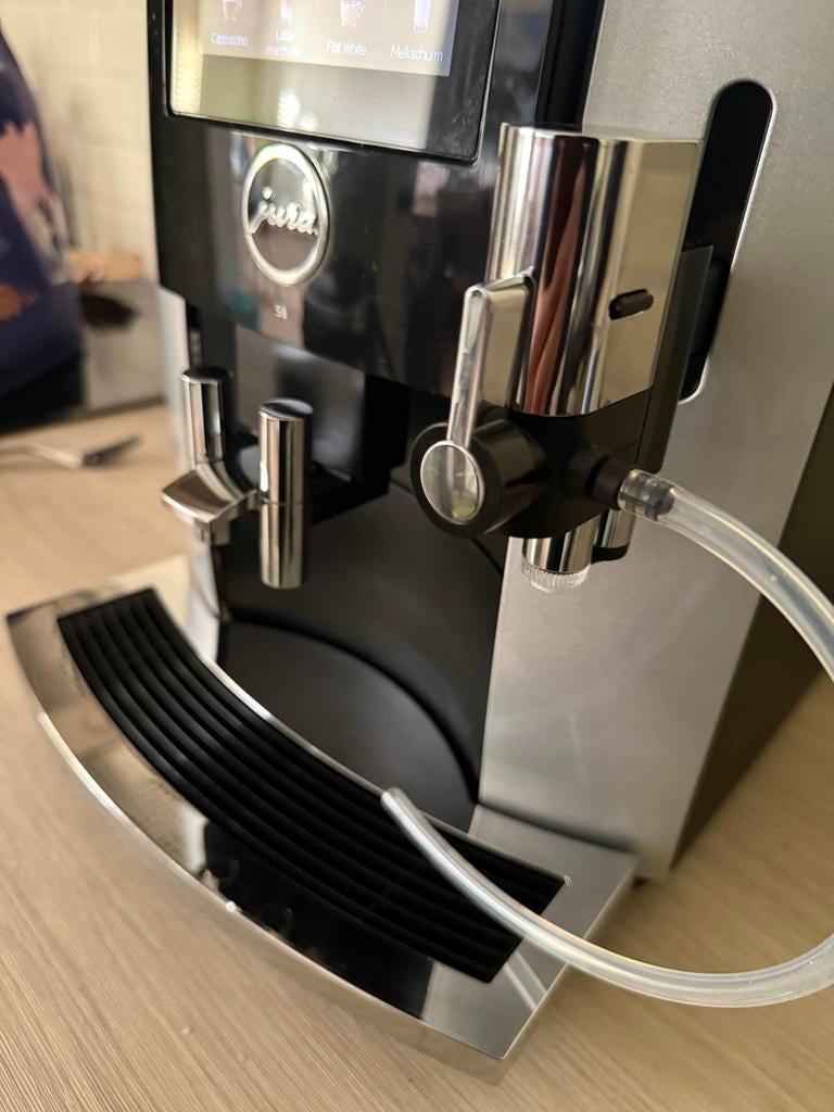 Jura S8 2021   - Gereviseerd - 6mnd Garantie, Witgoed en Apparatuur, Koffiezetapparaten, Gebruikt, Info@jura.com, Espresso apparaat
