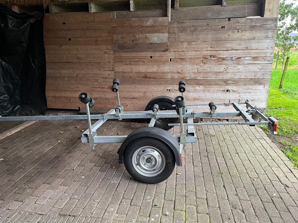 Boottrailer, Watersport en Boten, Boottrailers, Ophalen, Minder dan 1500 kg, Gebruikt, Sloepentrailer