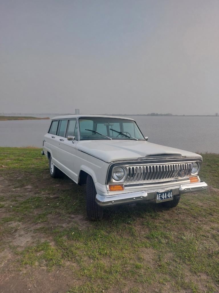 KAISER JEEP SUPER WAGONEER  5.4 L V8, Auto's, Particulier, Te koop