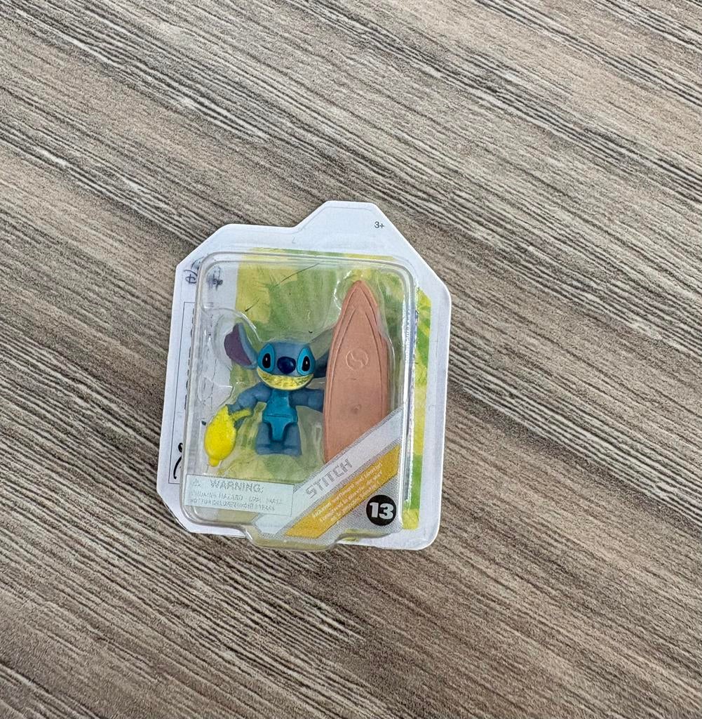 ZURU mini brands - Disney - stitch, Ophalen of Verzenden, Overige figuren, Nieuw, Beeldje of Figuurtje