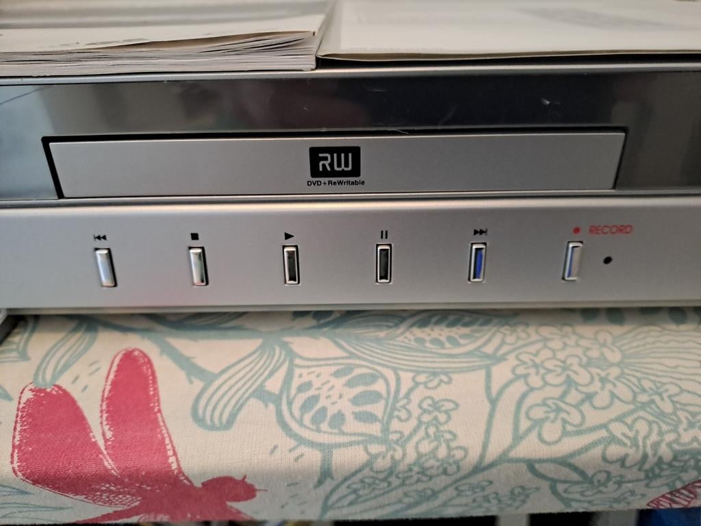 Medion Digitale DVD/HDD-recorder MD 42193, Overige merken, Gebruikt, Met harddisk, Dvd-recorder