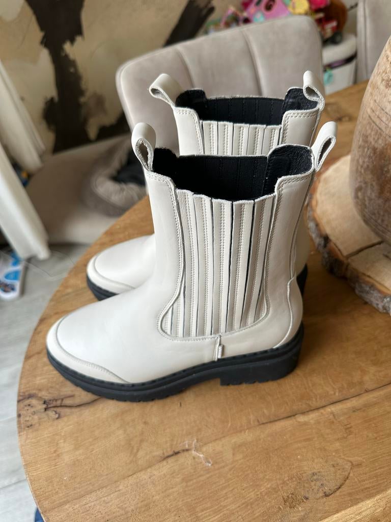 Nieuwe Leren Witte Nubikk Boots Maat 38, Ophalen of Verzenden, Nieuw, Wit, Lage of Enkellaarzen