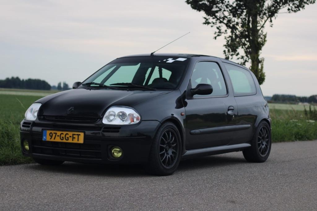 Renault Clio 2RS Phase 1, 1998 cc, 40 €/maand, 4 cilinders, Zwart