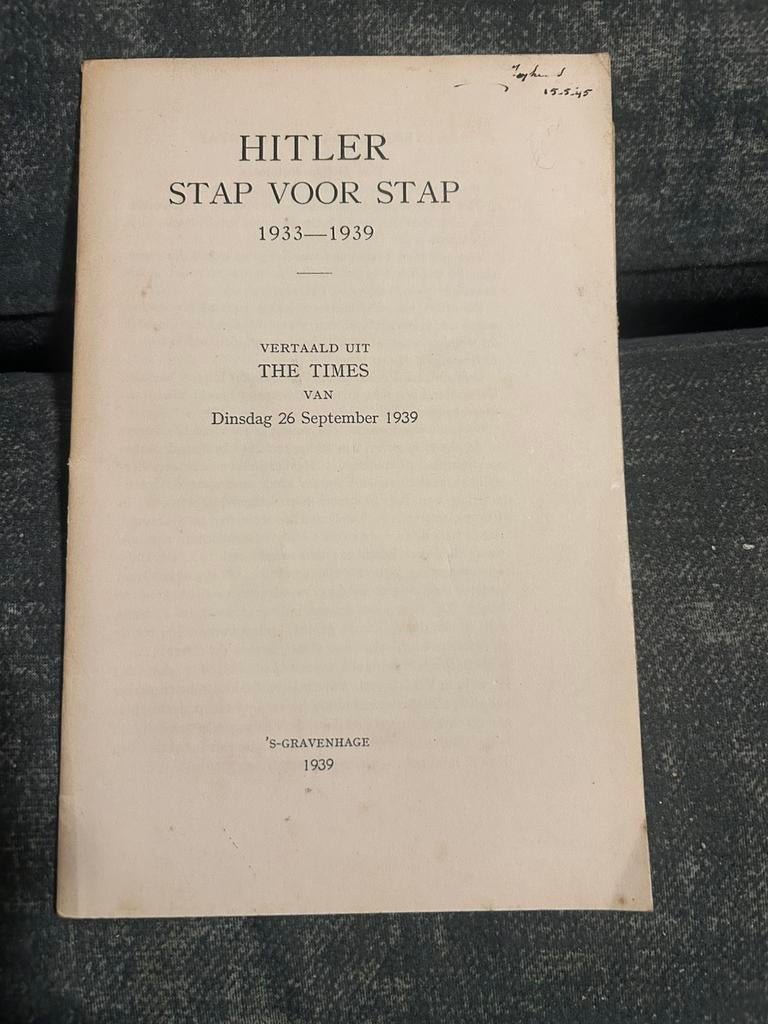 WO II HITLER 1933-1939 stap voor stap, Ophalen of Verzenden, Overige soorten, Engeland, Boek of Tijdschrift