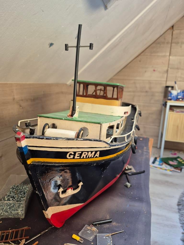 Modelbouw sleepboot, Ophalen