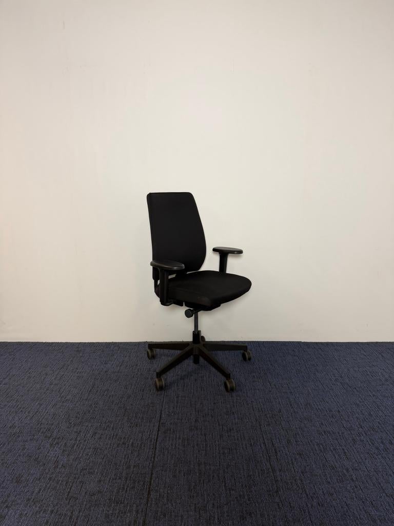 Bureaustoel Interstuhl JOYCEis3 model JC1N1 - zwart, Ophalen, Gebruikt, Zwart, Bureaustoel
