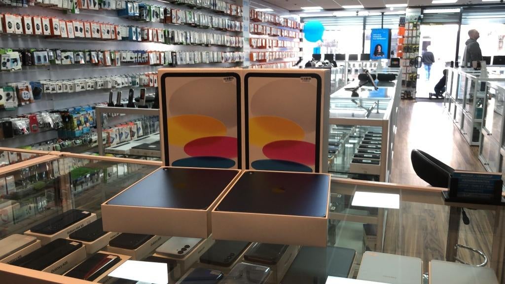 Telefoon maken  / ipad  A16   verkoop / reparatie, Ophalen of Verzenden, Overige typen, Apple iPhone