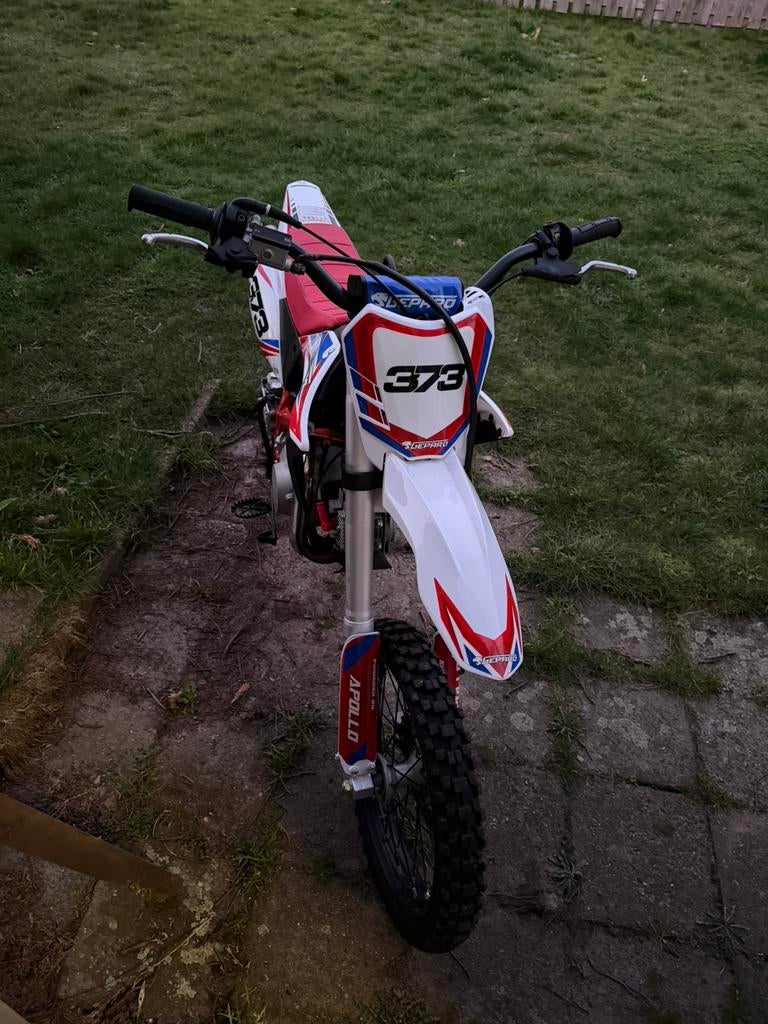 125cc 4tak crosser, Fietsen en Brommers, Minibikes, Midibikes en Pitbikes, Ophalen, Zo goed als nieuw, Overige typen
