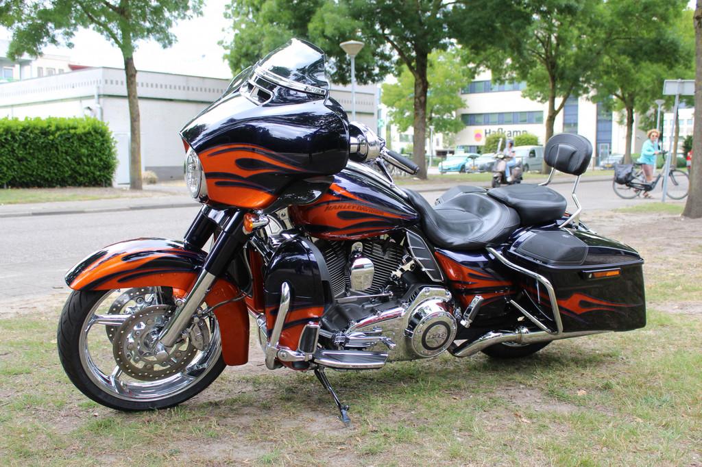 Harley-Davidson Street Glide FLH-Xsse street Glide CVO SE - foto 2