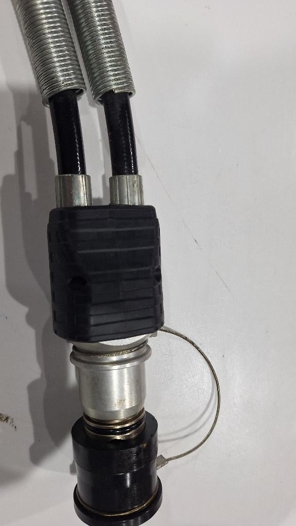 slang adapter past op Holmatro Pomp, Ophalen, Gebruikt, Industriepark 2a 9351PA Leek, H.O.Albert Ale Slotema