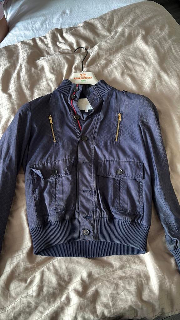 gucci orgineel, Moncler, Ophalen of Verzenden, Zo goed als nieuw, Jongen