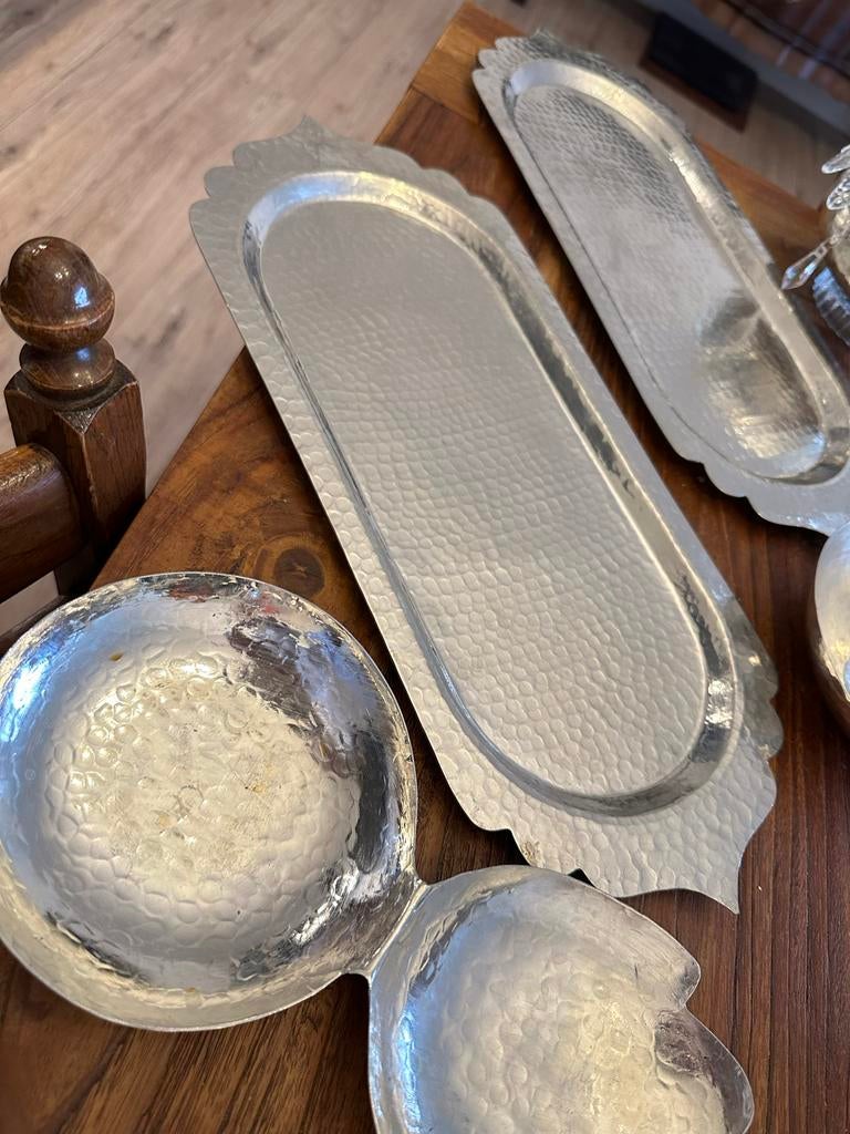 Unieke handgemaakte Perzische koperen set met glas –gehamerd, Antiek en Kunst, Antiek | Woonaccessoires, Ophalen of Verzenden