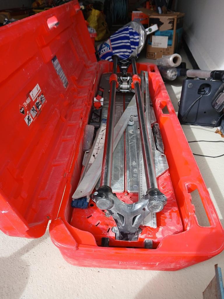 Diverse apparatuur voor aannemer/tegelzetter, Ophalen, Gebruikt