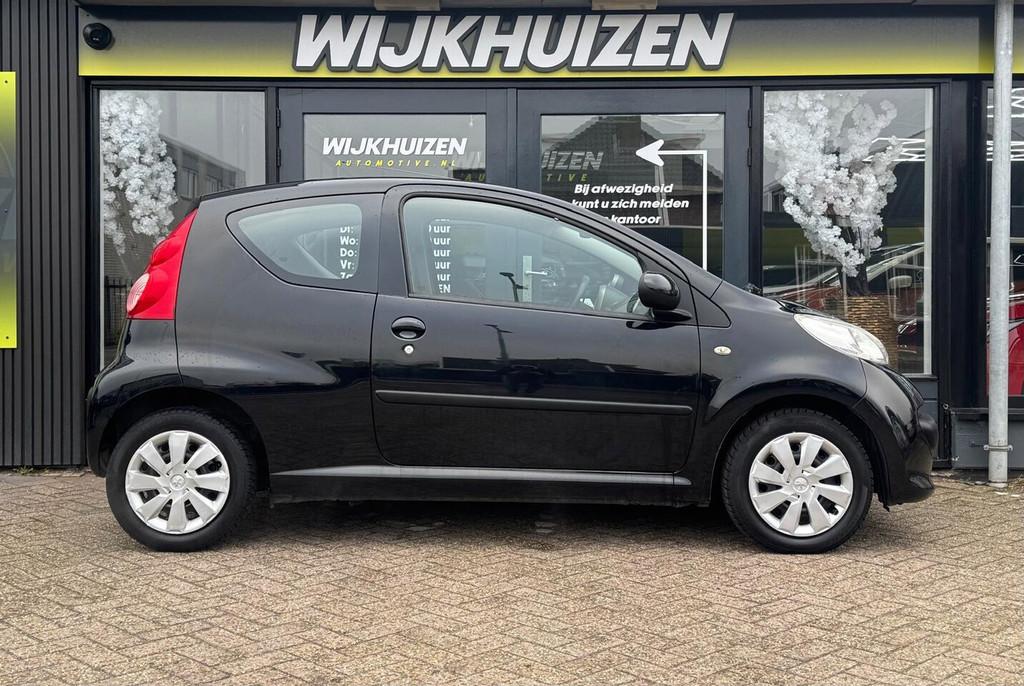Peugeot 107 1.0-12V XS met Airco ! Nette auto ! Nap !, Voorwielaandrijving, Elektrische ramen, Gebruikt, 4 stoelen