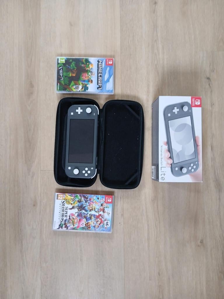 Zo goed als nieuwe Nintendo Switch Lite met games, Met games, Ophalen of Verzenden, Zo goed als nieuw, Switch Original