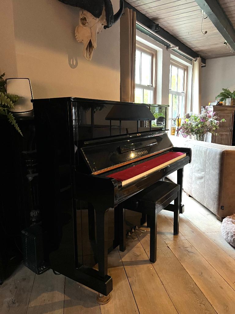 Prachtige Yamaha Disklavier MX100II XG – Zelfspelende piano, Ophalen, Zwart, Zo goed als nieuw, Piano