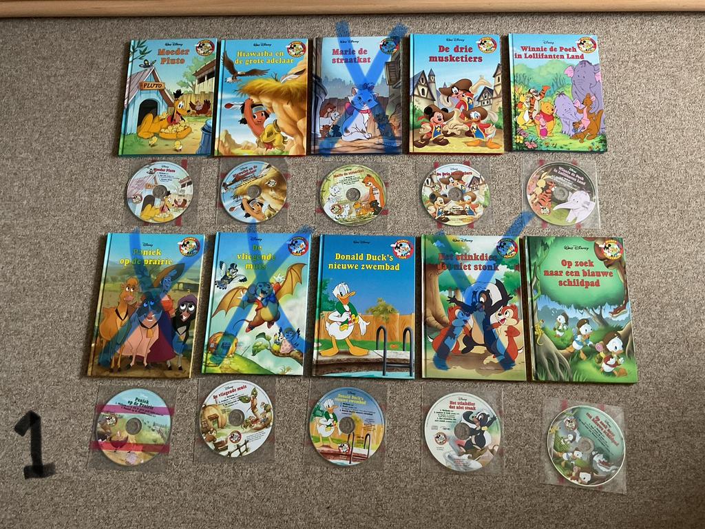 Disney serie boekjes sommige met cd, Ophalen of Verzenden, Zo goed als nieuw