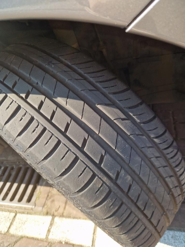 Mitsubishi Outlander 2.0 Dohc Mivec Phev 203pk 4WD CVT 5P, 1998 cc, Outlander, 4 cilinders, Leder en Stof