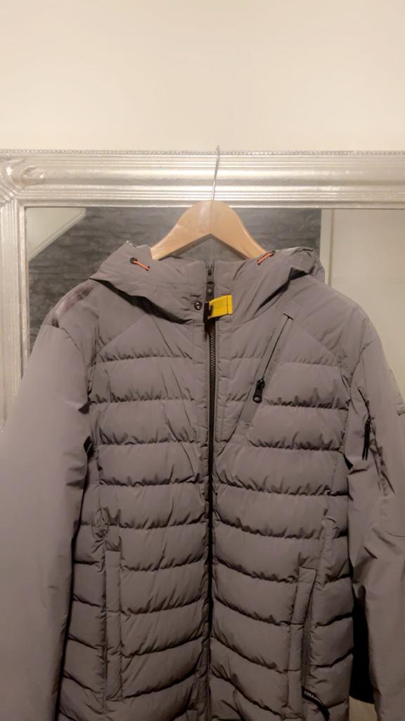 Parajumpers jas - Nieuwste editie met grijs logo, Ophalen of Verzenden, Zo goed als nieuw, Maat 48/50 (M), Grijs