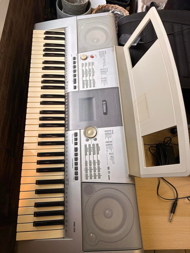 Yamaha PSR-295 keyboard, Ophalen, 61 toetsen, Gebruikt, Midi-aansluiting
