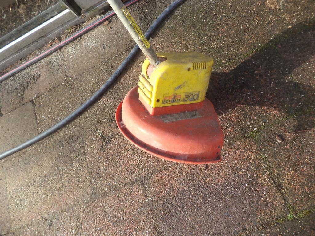 Nette kantjesmaaier van Wolf, Tuin en Terras, Grastrimmers, Ophalen, Nieuw, 30 tot 50 cm, Benzine