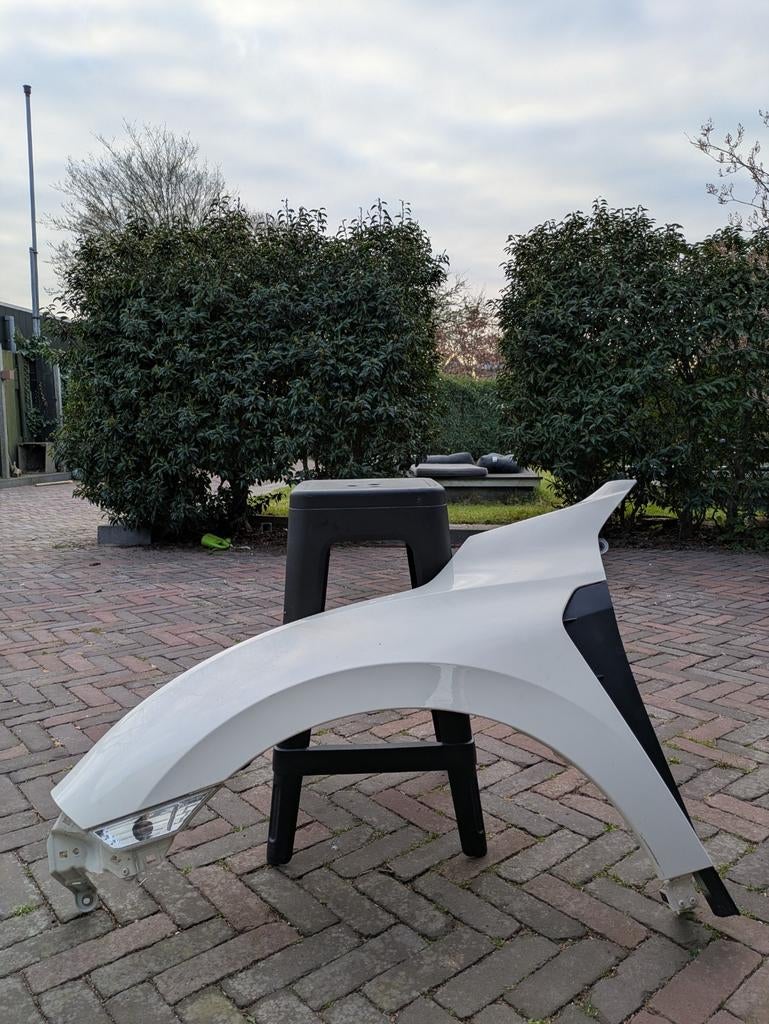 Honda Civic Type R FK8 Spatbord Linksvoor, Honda, Gebruikt, Voor, Ophalen of Verzenden