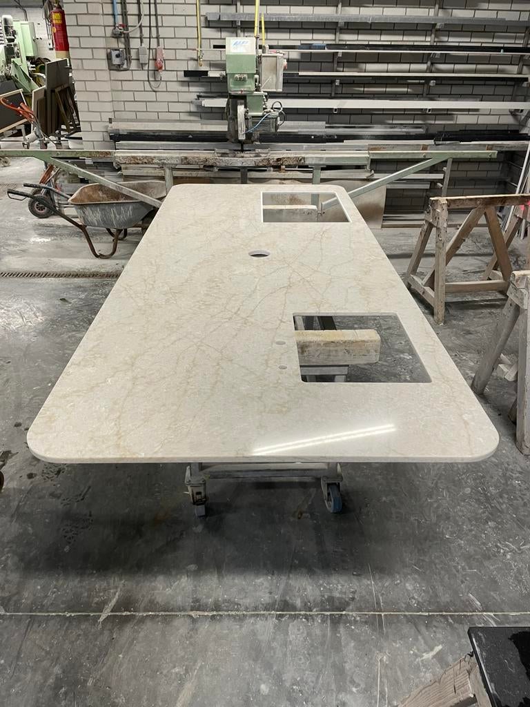 KOOKEILAND composiet KEUKEN WERKBLAD taj mahal 293 x 120 cm, Ophalen, 100 tot 150 cm, 200 cm of meer, Nieuw