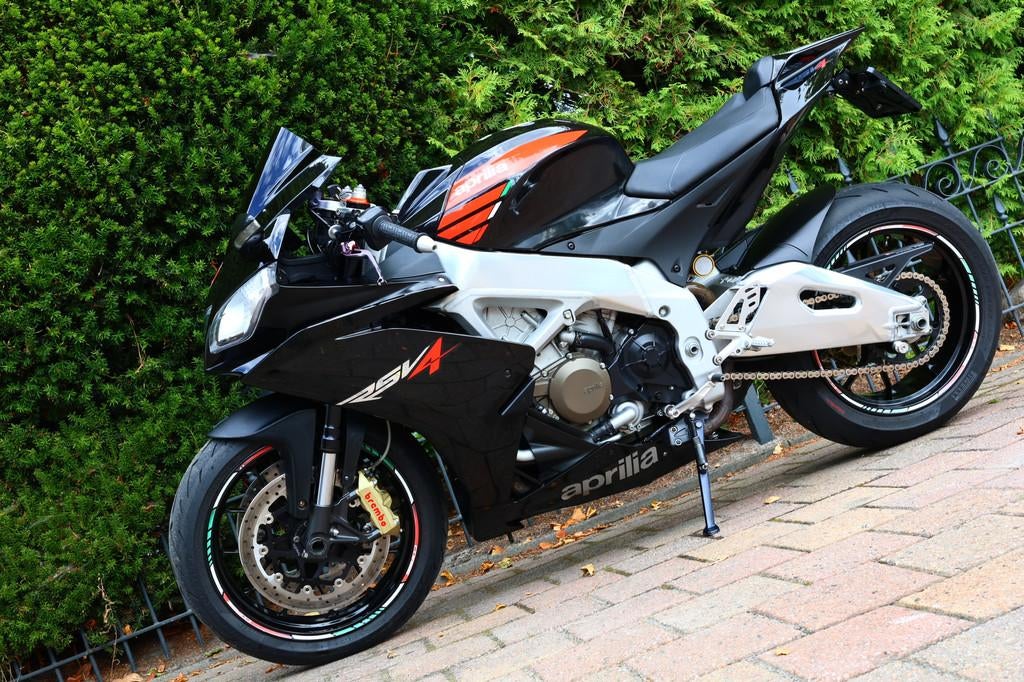 Aprilia RSV4 | RSV4R ABS BLACK EDITION (bj 2009), Motoren, Motoren | Aprilia, Bedrijf, Super Sport, Meer dan 35 kW, 999 cc