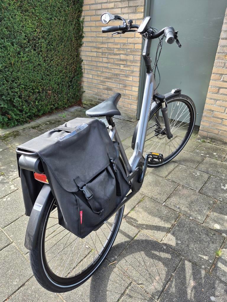 Zeer nette fiets, Fietsen en Brommers, Elektrische fietsen, 47 tot 51 cm, Ophalen of Verzenden, Zo goed als nieuw, Overige merken