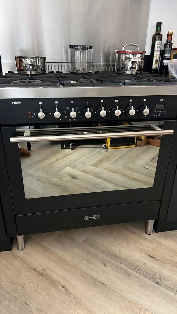 Pelgrim zwart 90cm fornuis, Ophalen, Gebruikt, 60 cm of meer, Gas