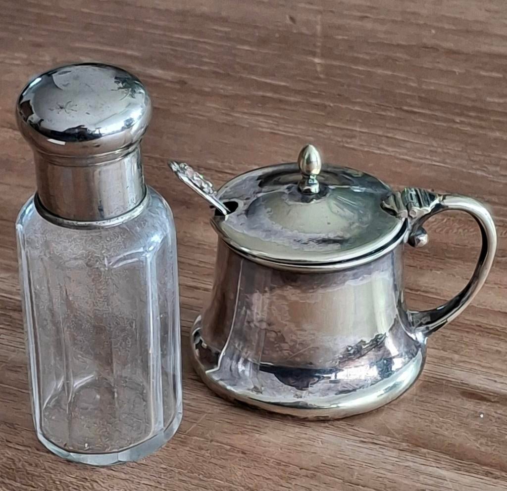 Oud mosterd potje + parfum flesje van vroeger tijden., Antiek en Kunst, Ophalen of Verzenden