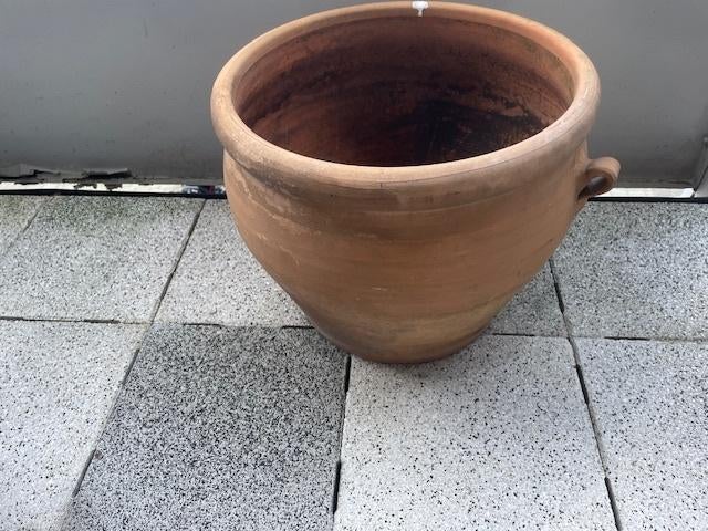 Oude Grote Terracotta Bloempot, Tuin en Terras, Bloempotten, Gebruikt, Rond, Minder dan 40 cm, Ophalen