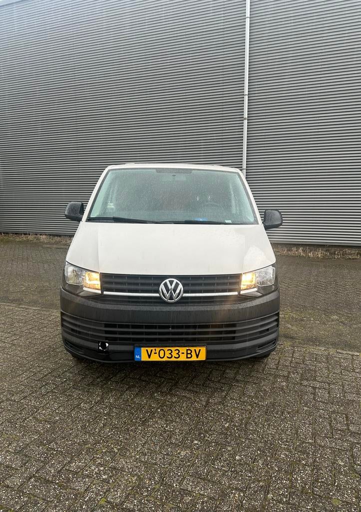 Volkswagen Transporter T6 2.0 TDI | Airco | NL auto | Nap Km, Stof, 1772 kg, 4 cilinders, Volkswagen