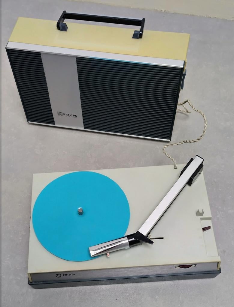 Draagbaar Philips platenspelertje 22GF100., Audio, Tv en Foto, Platenspelers, Ophalen of Verzenden, Gebruikt, Platenspeler, Philips