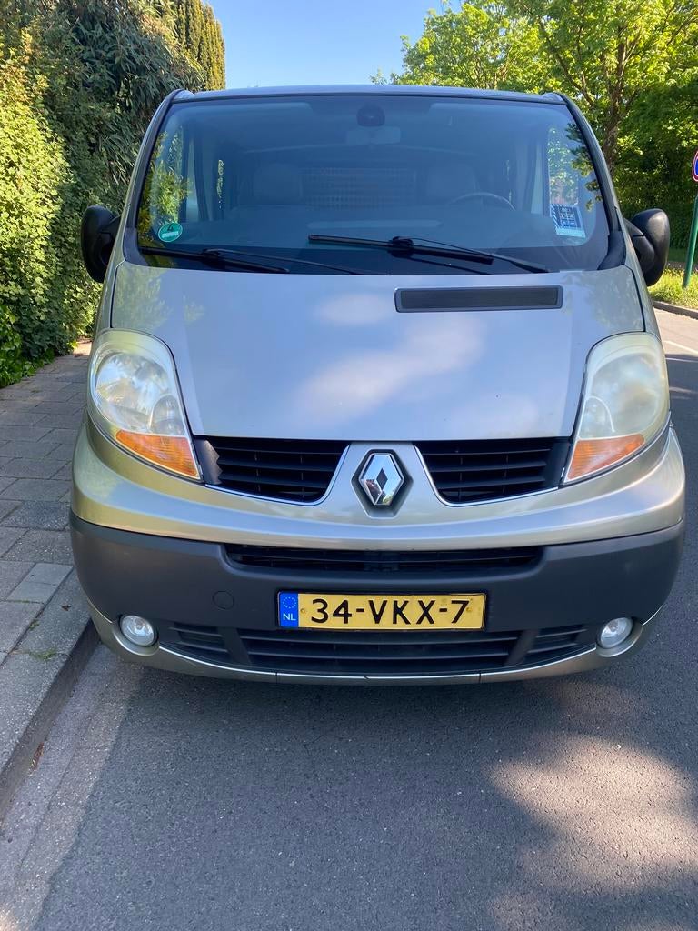 Renault Trafic  2.5 DCI 107KW L1h1 2007, Auto's, Bestelauto's, Voorwielaandrijving, 145 pk, 4 cilinders, Renault