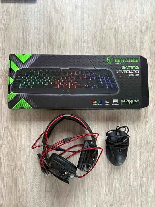 Battletron Gaming Toetsenbord, Muis en Headset Set, Ophalen, Toetsenbord en muis-set, Zo goed als nieuw, Qwerty