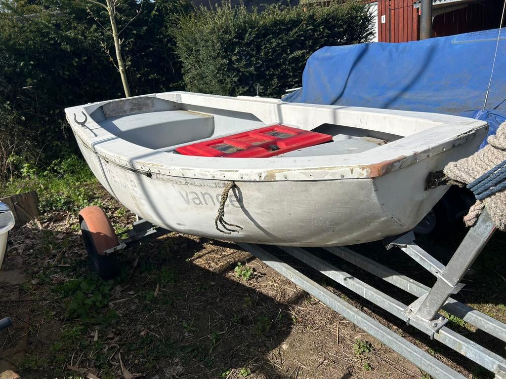 Riwa 3500. Vis boot, bijboot, bootje, polyester , aanhanger, Ophalen, Gebruikt, Geen motor, 10 tot 30 pk