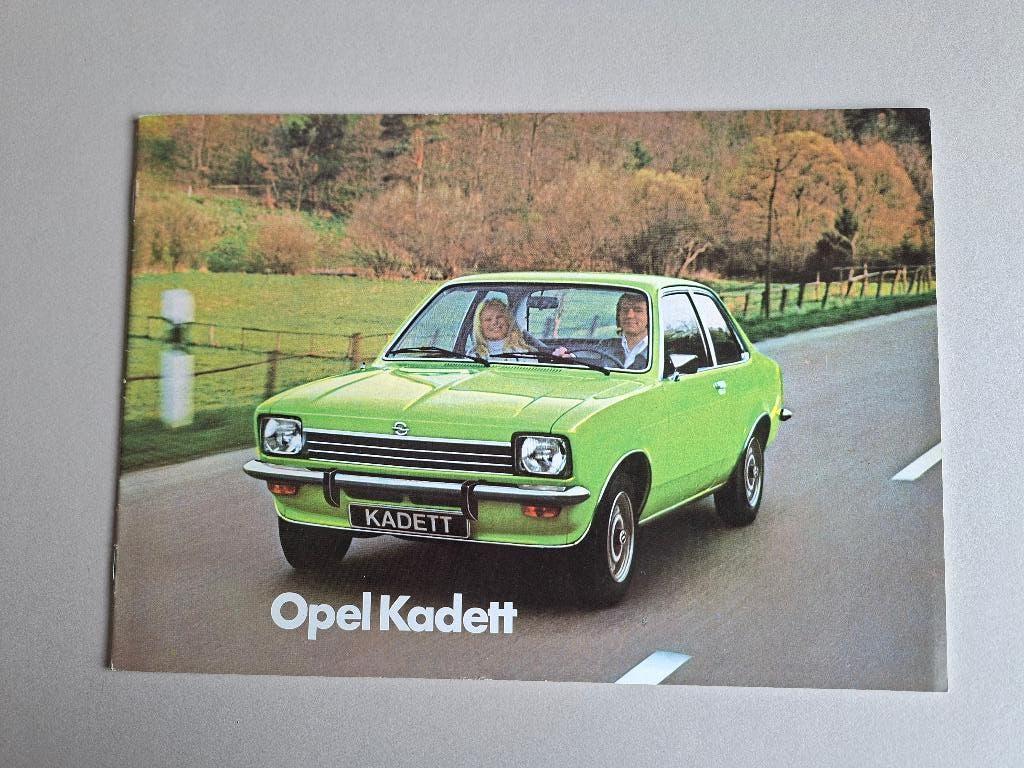 AUTOFOLDER OPEL KADETT 1976 diverse types, Ophalen of Verzenden, Zo goed als nieuw, Opel